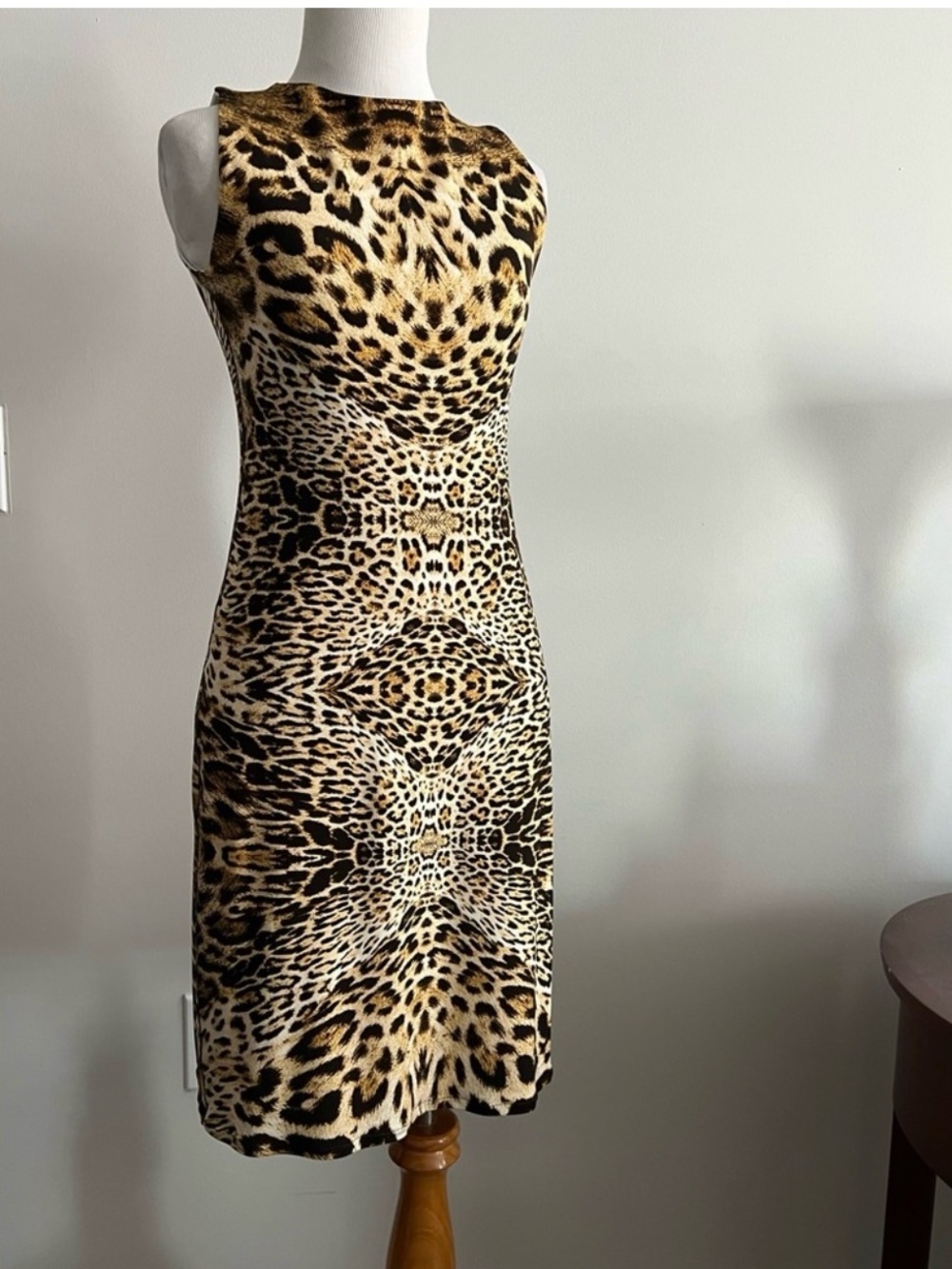 EVA VARRO animal print sleeveless dress in Small